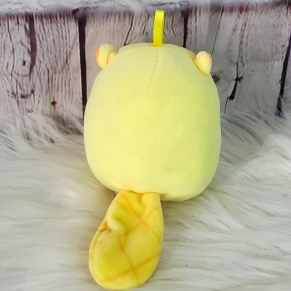 Squishmallows Bucky the Beaver Yellow Christmas Ornament 5" Holiday Bright 2021 - Picture 7 of 14